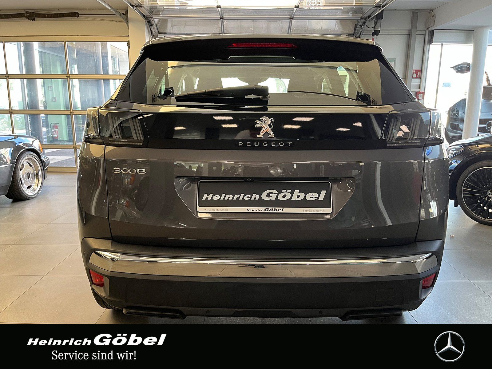 Fahrzeugabbildung Peugeot 3008 1.5 BlueHDi 130 Allure Pack AHK+NAVI+KAMERA