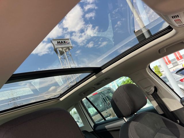 Tiguan 2.0 TDI LIFE MATRIX LED+PANO+360°+STHZ+AH