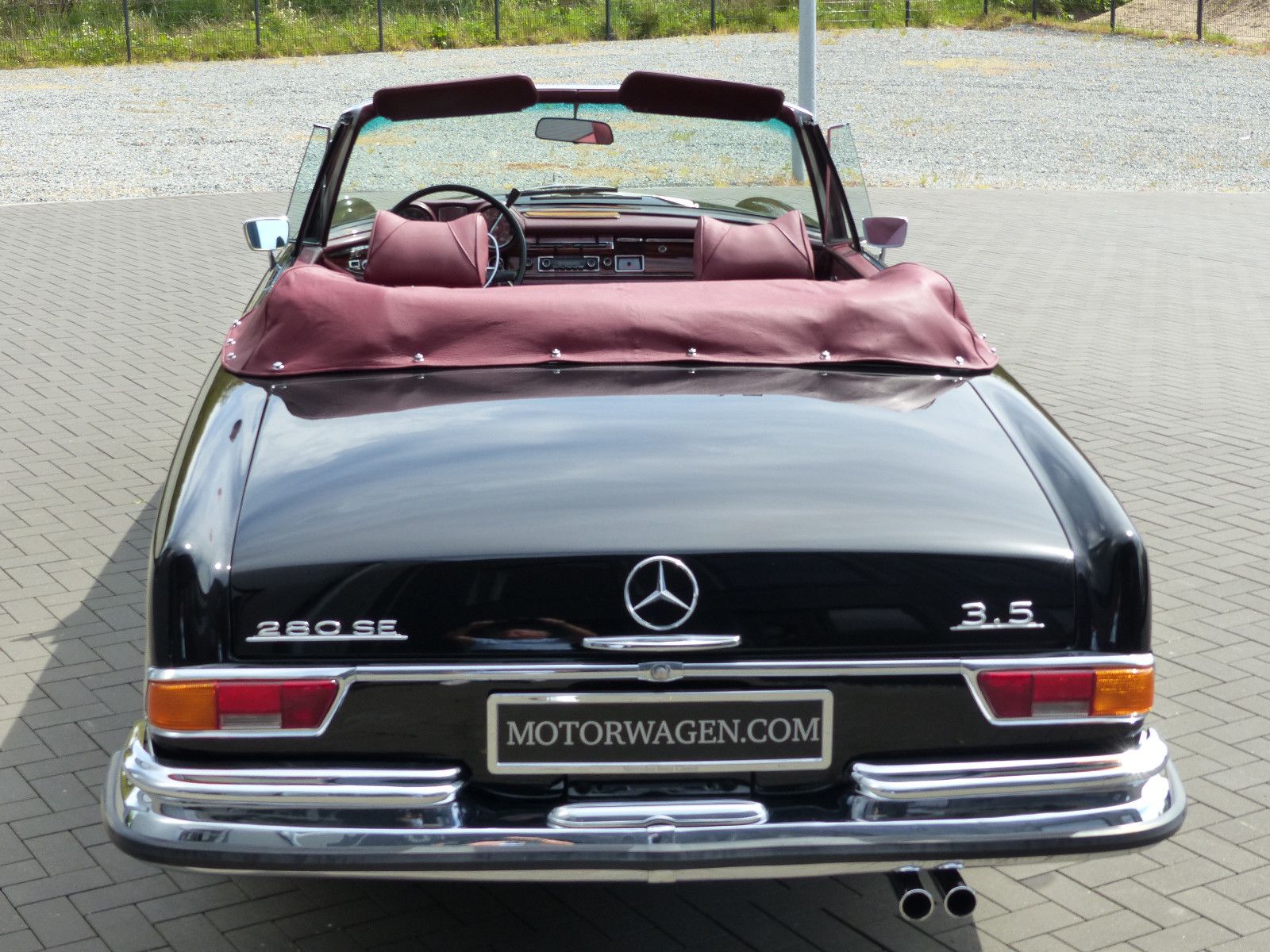 Fahrzeugabbildung Mercedes-Benz 280 SE 3,5  Cabriolet  111027... *Alle Extras*