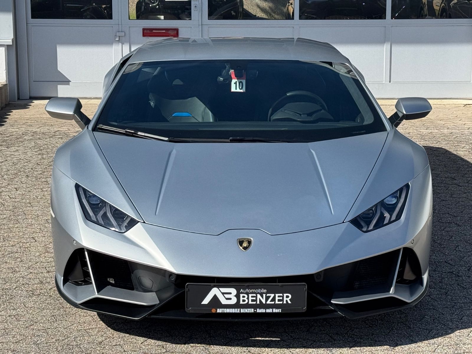 Fahrzeugabbildung Lamborghini Huracán EVO V10 /LIFT/SENSONUM/KAMERA/ACC