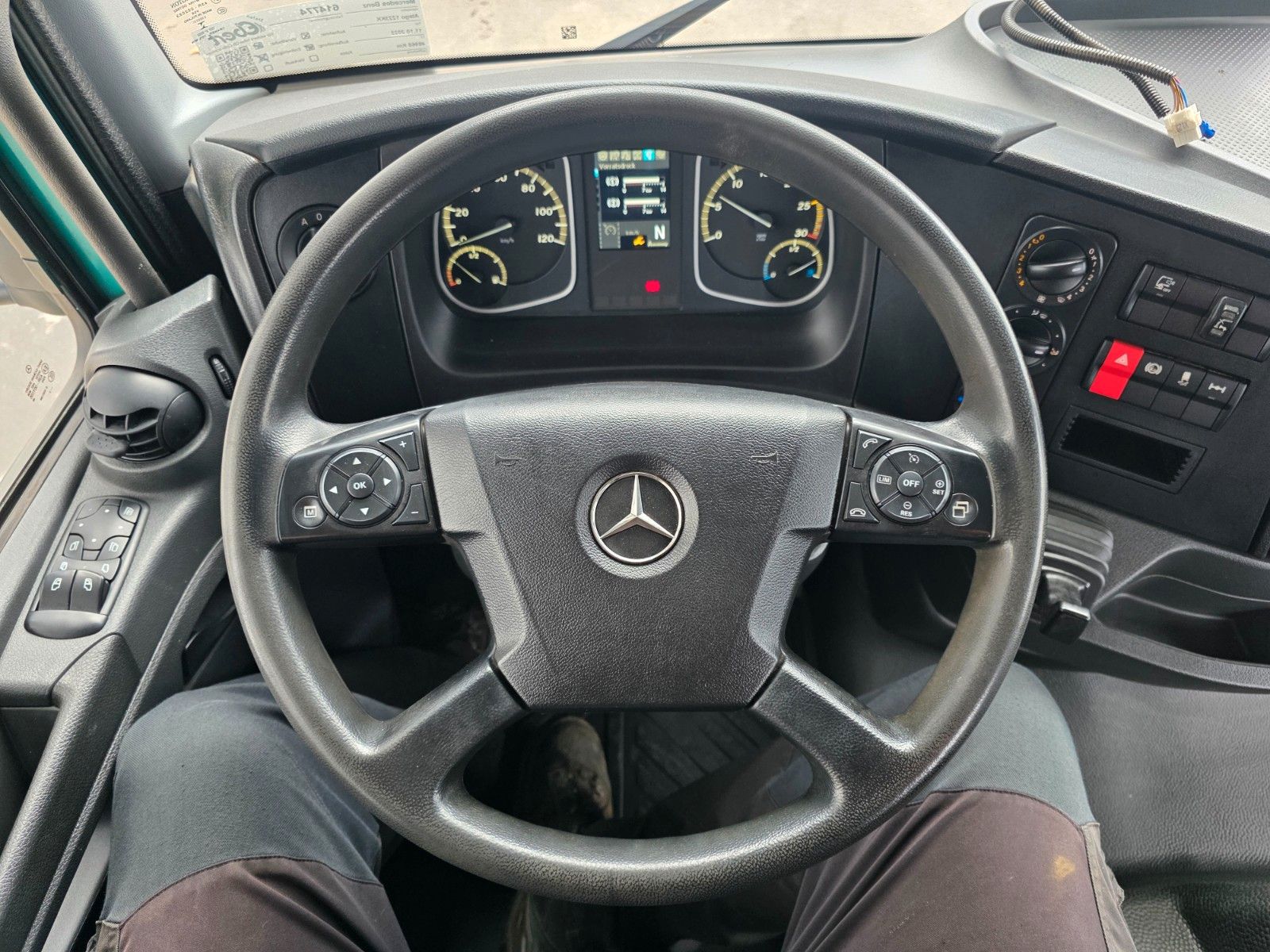 Fahrzeugabbildung Mercedes-Benz Atego 1223 KK HIAB X-HIDUO 082 Funk 2x AHK