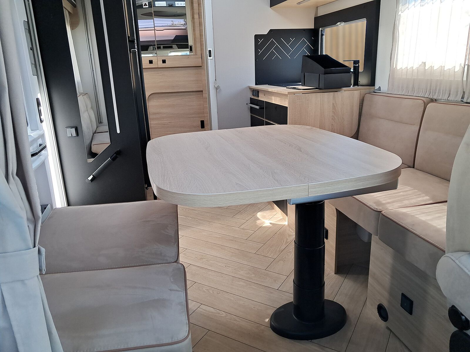 Fahrzeugabbildung Chausson Teilintegriert Etape Line 650 Dörr Sonderedition