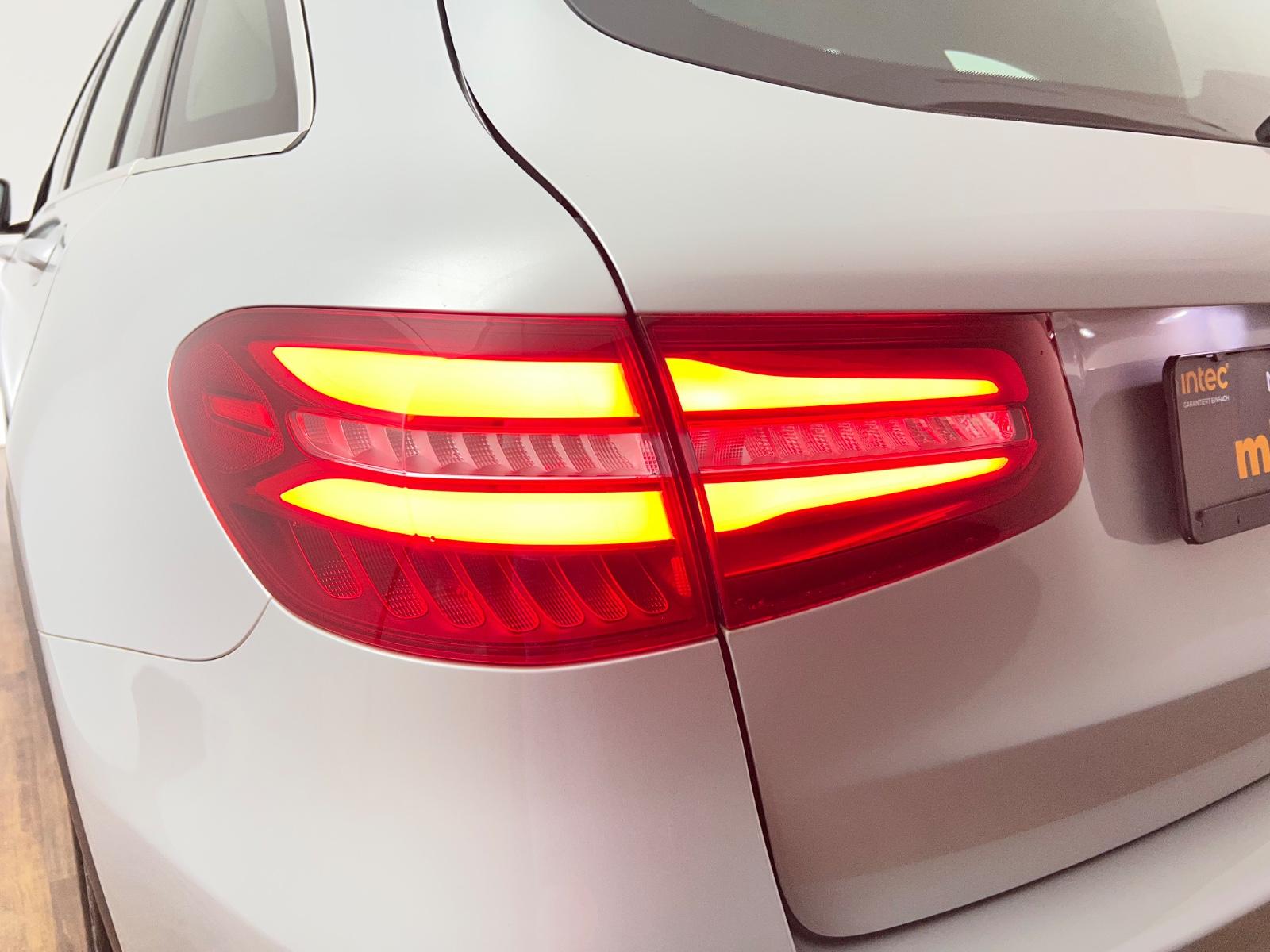 Mercedes-Benz GLC 250 4Matic / NUR 49.tKM / 2.HD / LED /