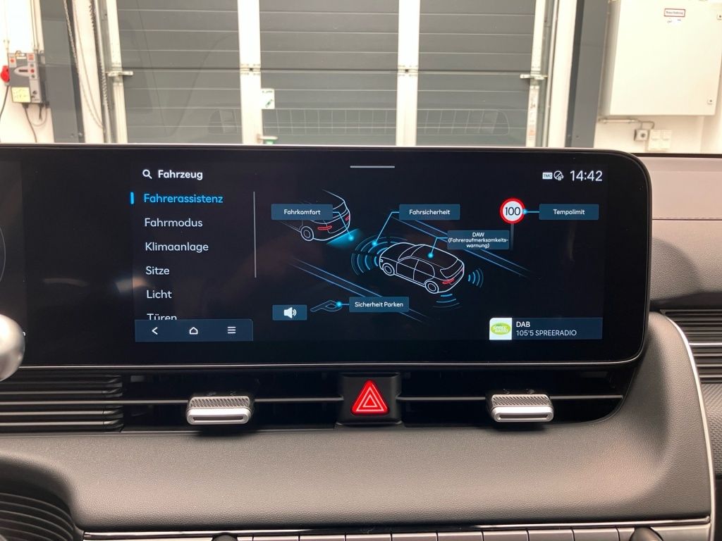 Fahrzeugabbildung Hyundai IONIQ 5 2WD 84kWh Uniq 2xKlima 360 4xSHZ AUT HUD