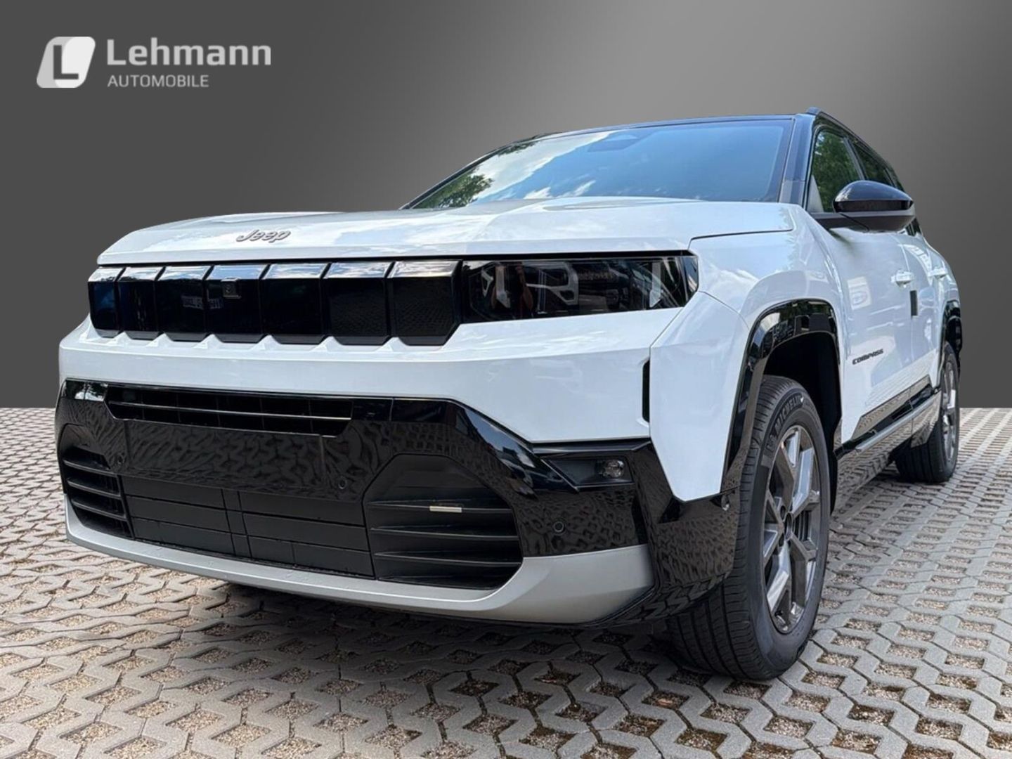 Fahrzeugabbildung Jeep Compass MY26 FIRST EDITION E-HYBRID PANO VOLL