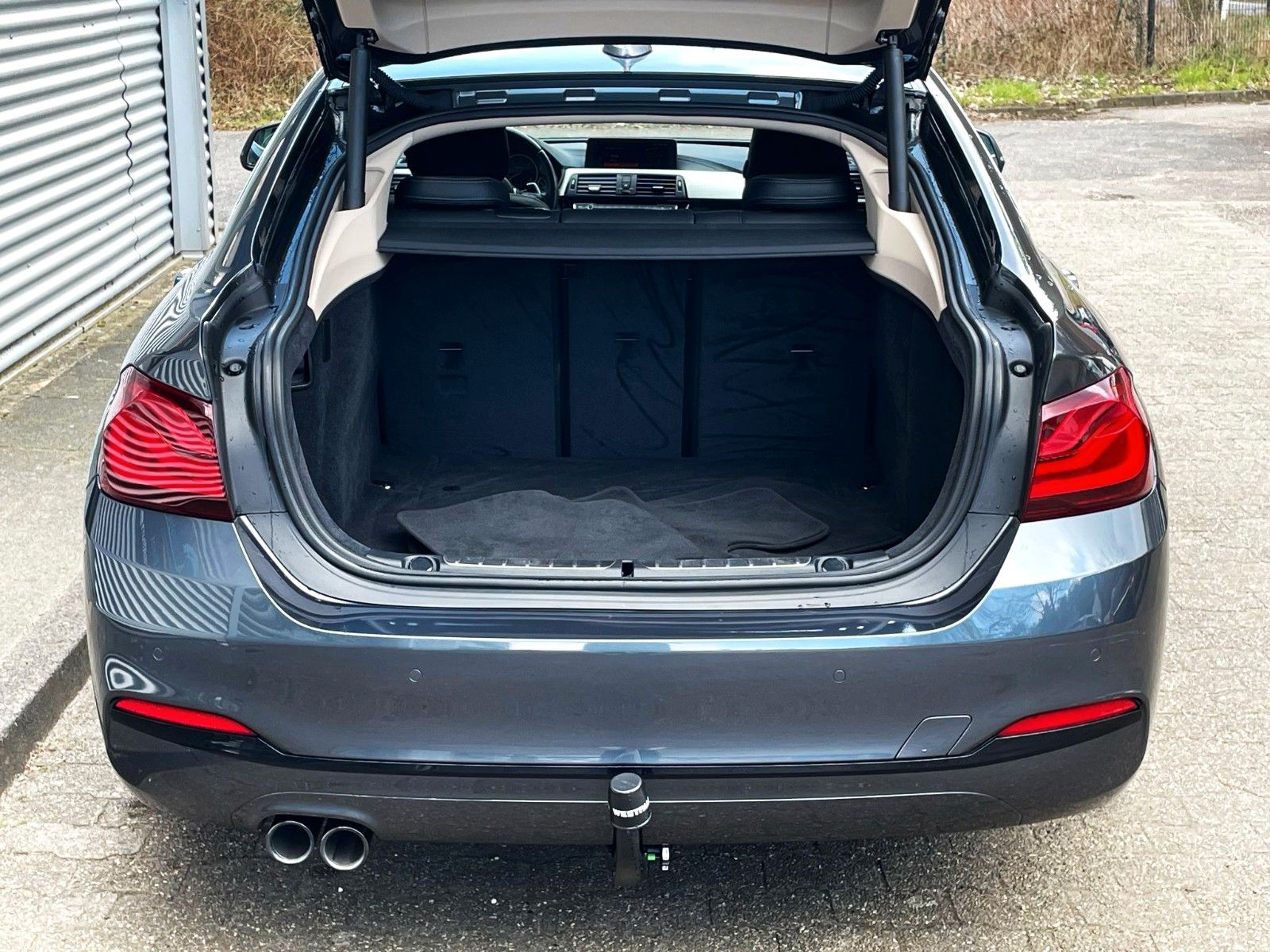 Fahrzeugabbildung BMW Gran Coupe 430 d Sport SAG LEDER NAVI LED AHK