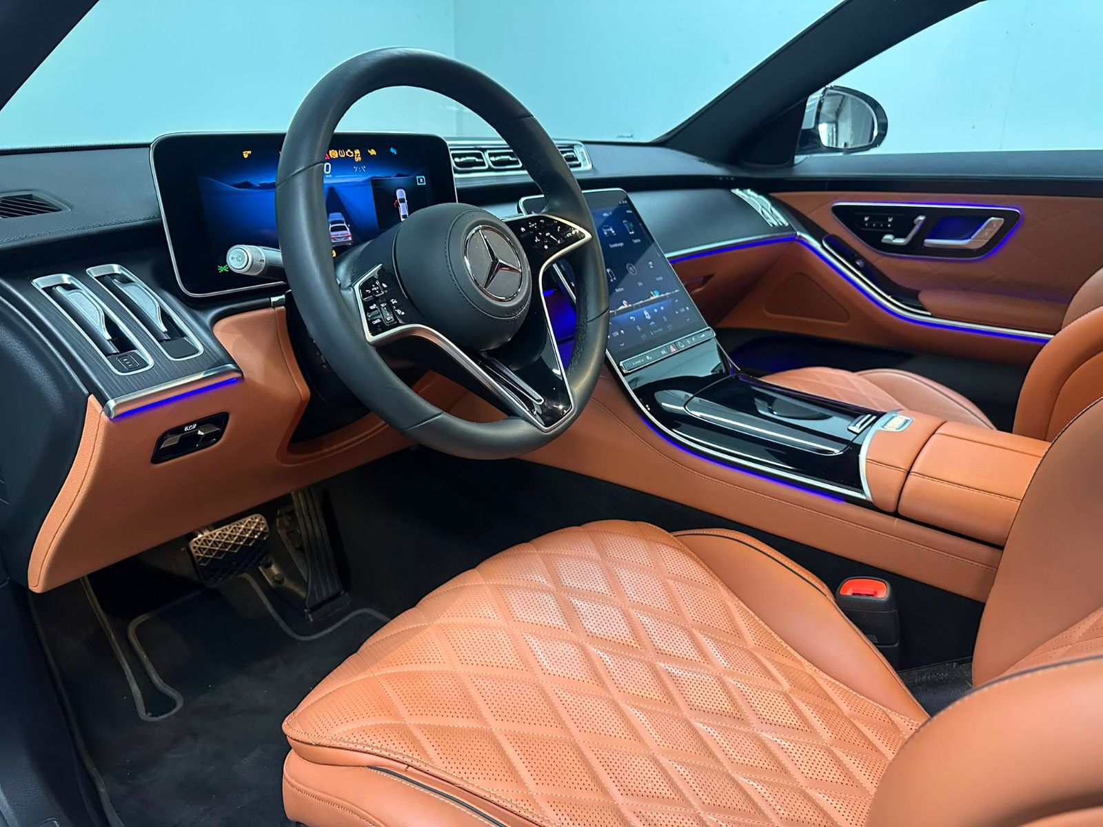 Fahrzeugabbildung Mercedes-Benz S 350 d 4MATIC *MANUFAKTUR*PANO*AHK*