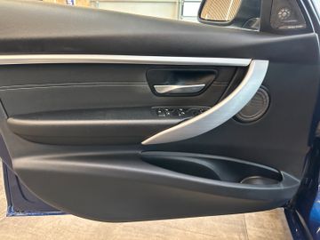 BMW 330 e Lim. iPerformance Sport Line *2. Hand*LED*