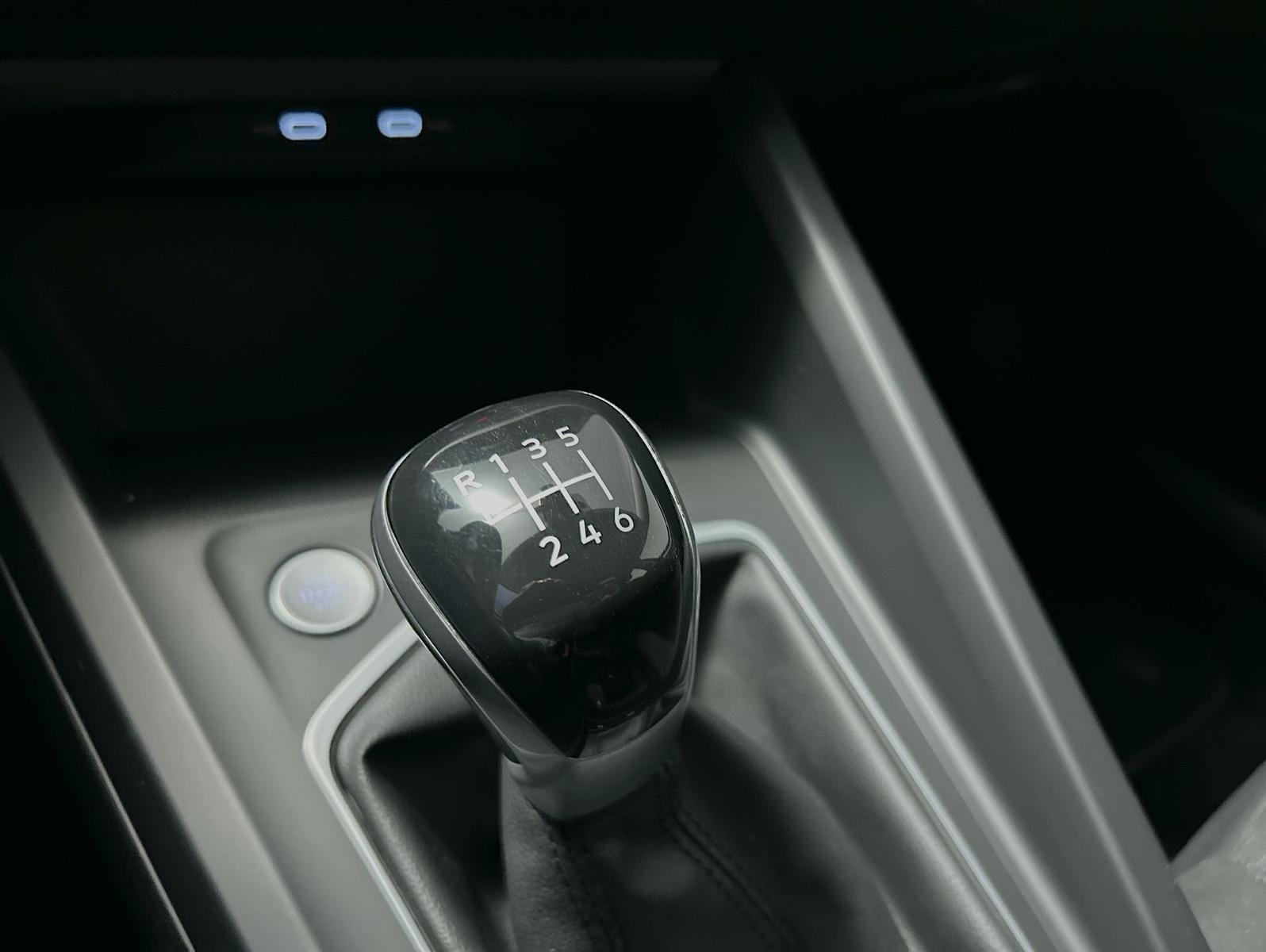 Volkswagen Golf 2.0 TDI Life First Edition, миниатюра 19