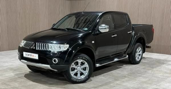 Mitsubishi L200 2.5DI-D Int Aut. Doppelkabine 4WD