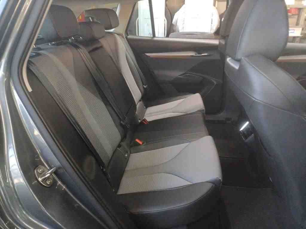 Skoda Enyaq - Bild 5