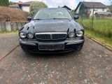 Jaguar X-Type 2.0 D Executive - Jaguar X-Type mit Diesel-Antrieb: 2.2