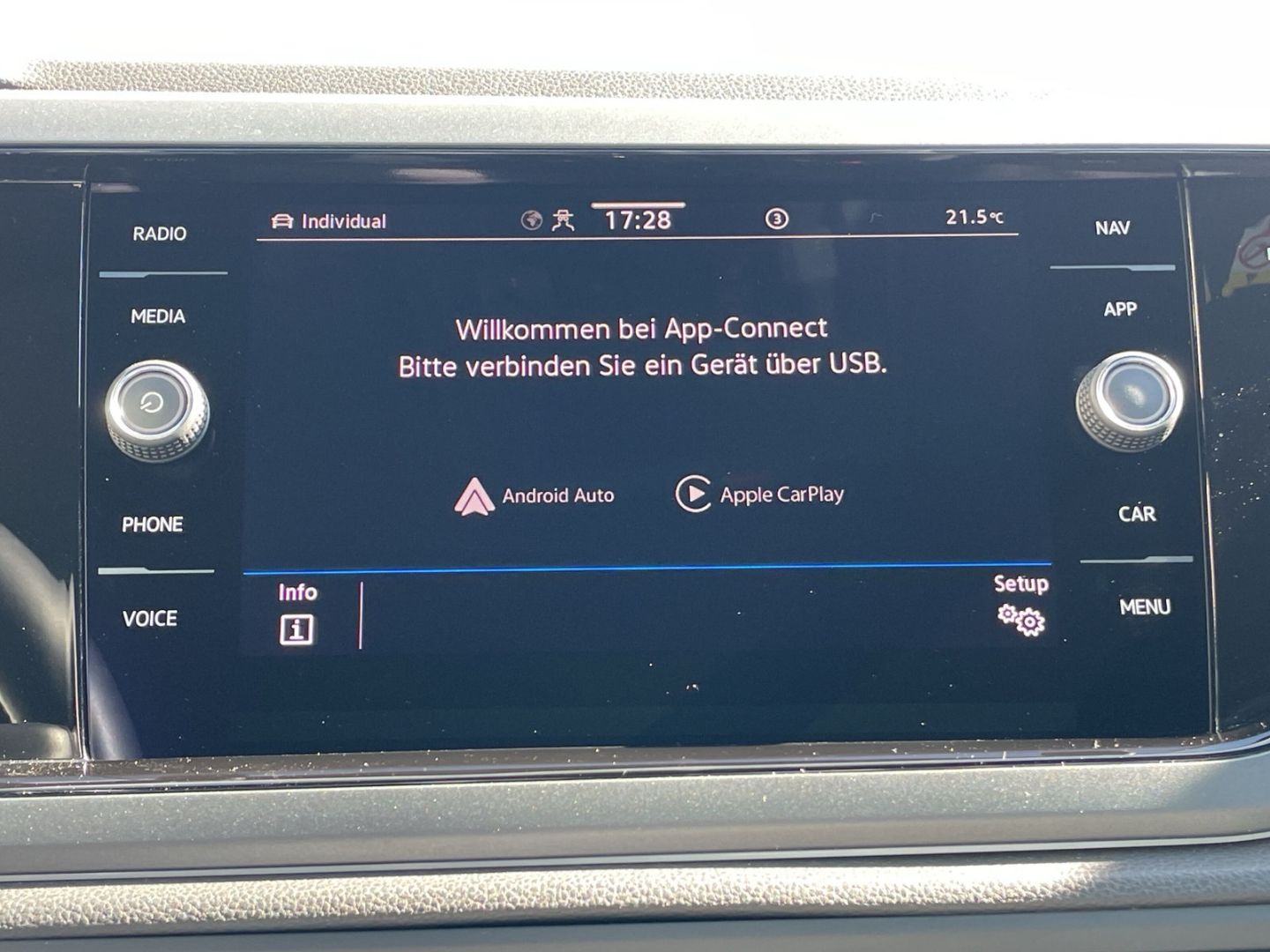 Polo 1.0 TSI DSG R-Line Matrix/beats/ACC/App-Con