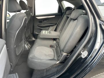 BMW 214 Active Tourer - 11