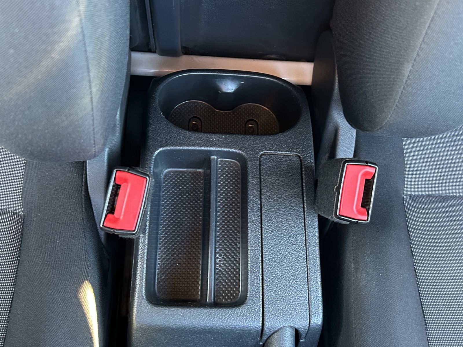 Fahrzeugabbildung Volkswagen Caddy Kasten Maxi TDI DSG AHK RearView Navi Klim