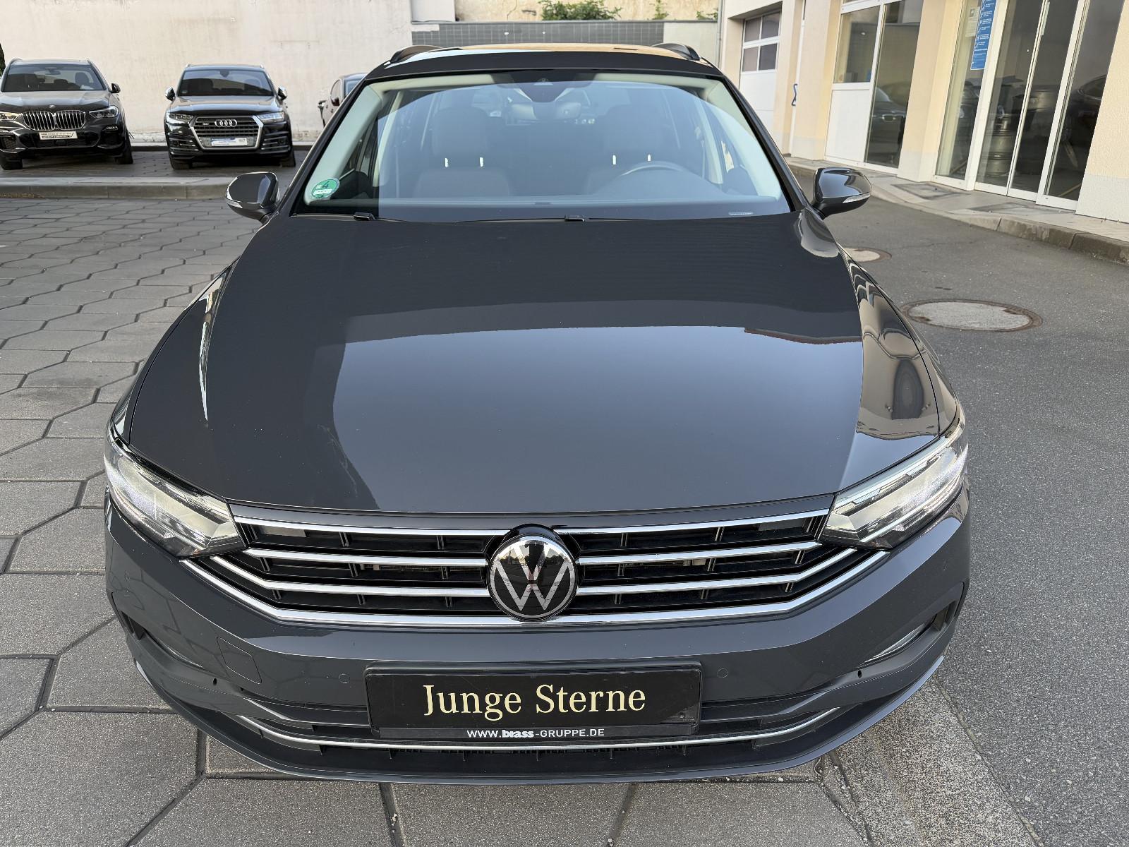 Volkswagen Passat LED Navi Massage AHK Kamera Alu, миниатюра 2