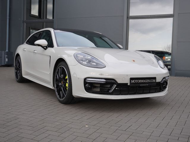 Porsche Panamera Sport Turismo 4 E-Hybrid