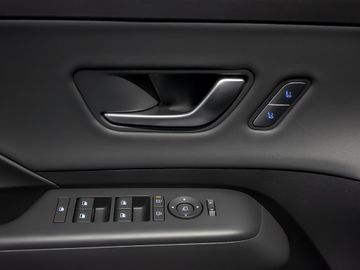 Hyundai Kona 1.6 Select 2WD Autobahnassistent Kamera