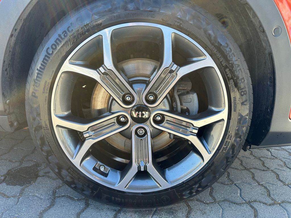 Fahrzeugabbildung Kia Xceed 1.6 T-GDI Platinum Edition