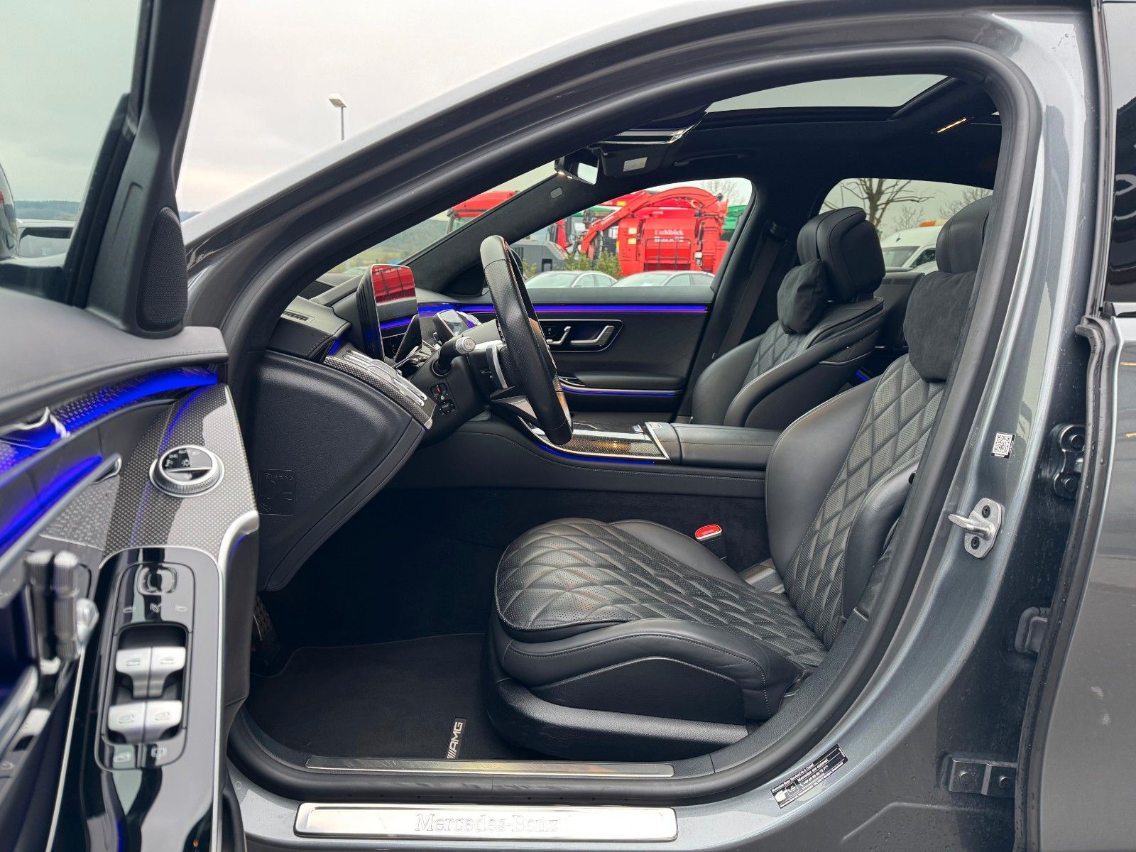 Fahrzeugabbildung Mercedes-Benz S 580 4M L VOLL+AMG+STH+Fond-Enter+Pano+AirM