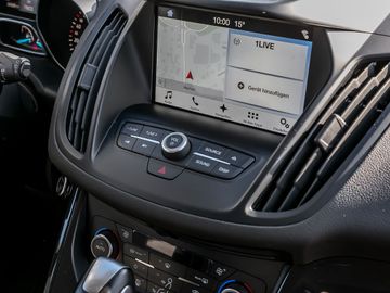Ford Kuga Titanium Parkautomatik Kamera Navi AHK