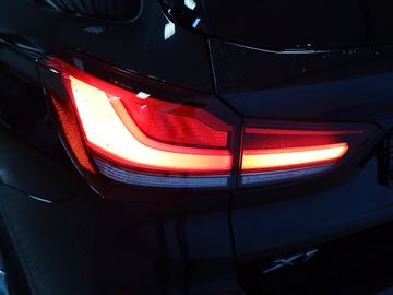 BMW X1  sDrive 18 i  AT M Sport LED Navi