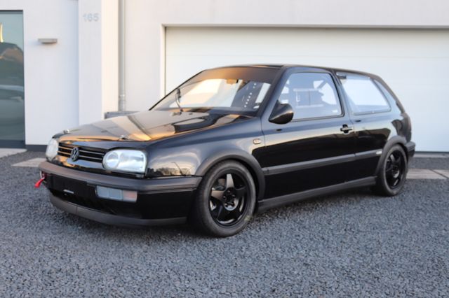 Volkswagen Golf  GTI  2 .0 Liter 16V Ringtool