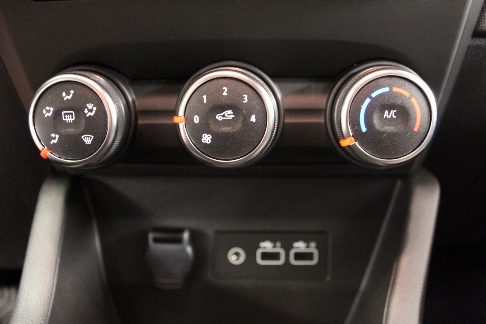 Fahrzeugabbildung Renault Clio Tce100 LPG Evolution*Benzin +LPG/GAS