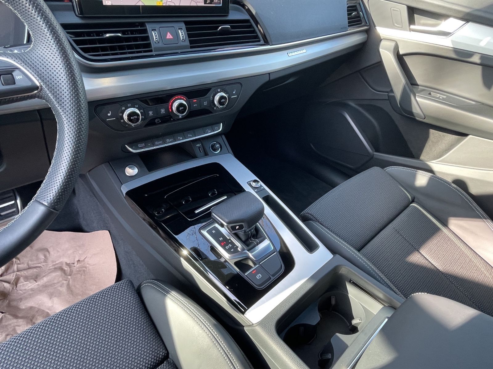 Audi Q5 - Bild 14