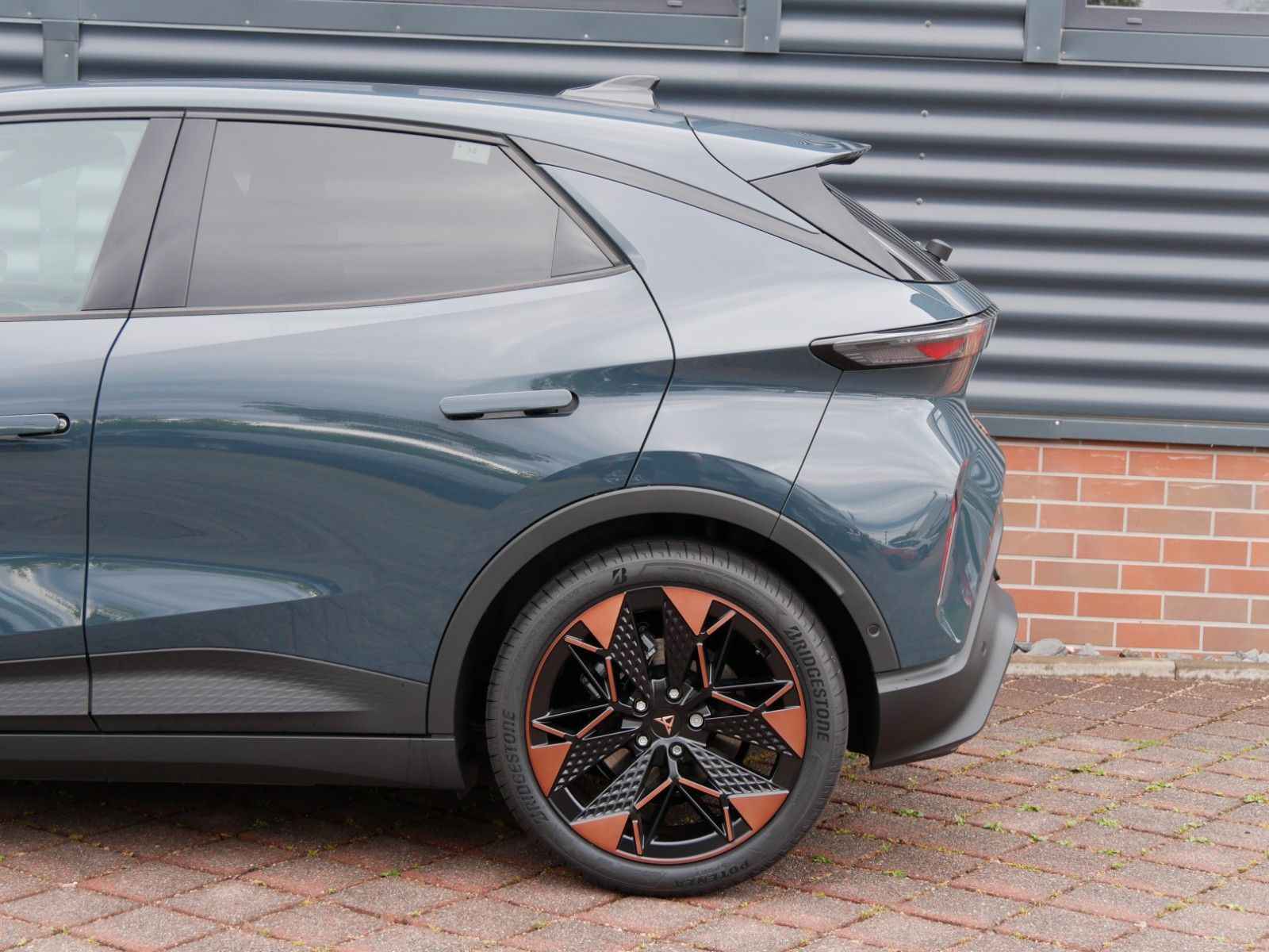 Cupra Raval - Bild 12