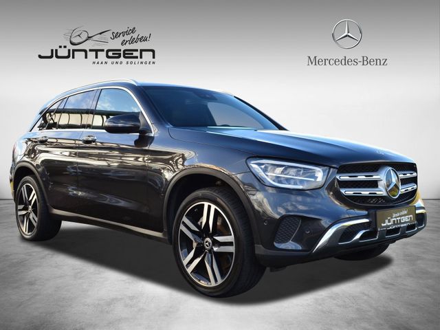 Mercedes-Benz GLC 300 de 4M AMG INT. DSC+ LEDER AHK AMBIENTE