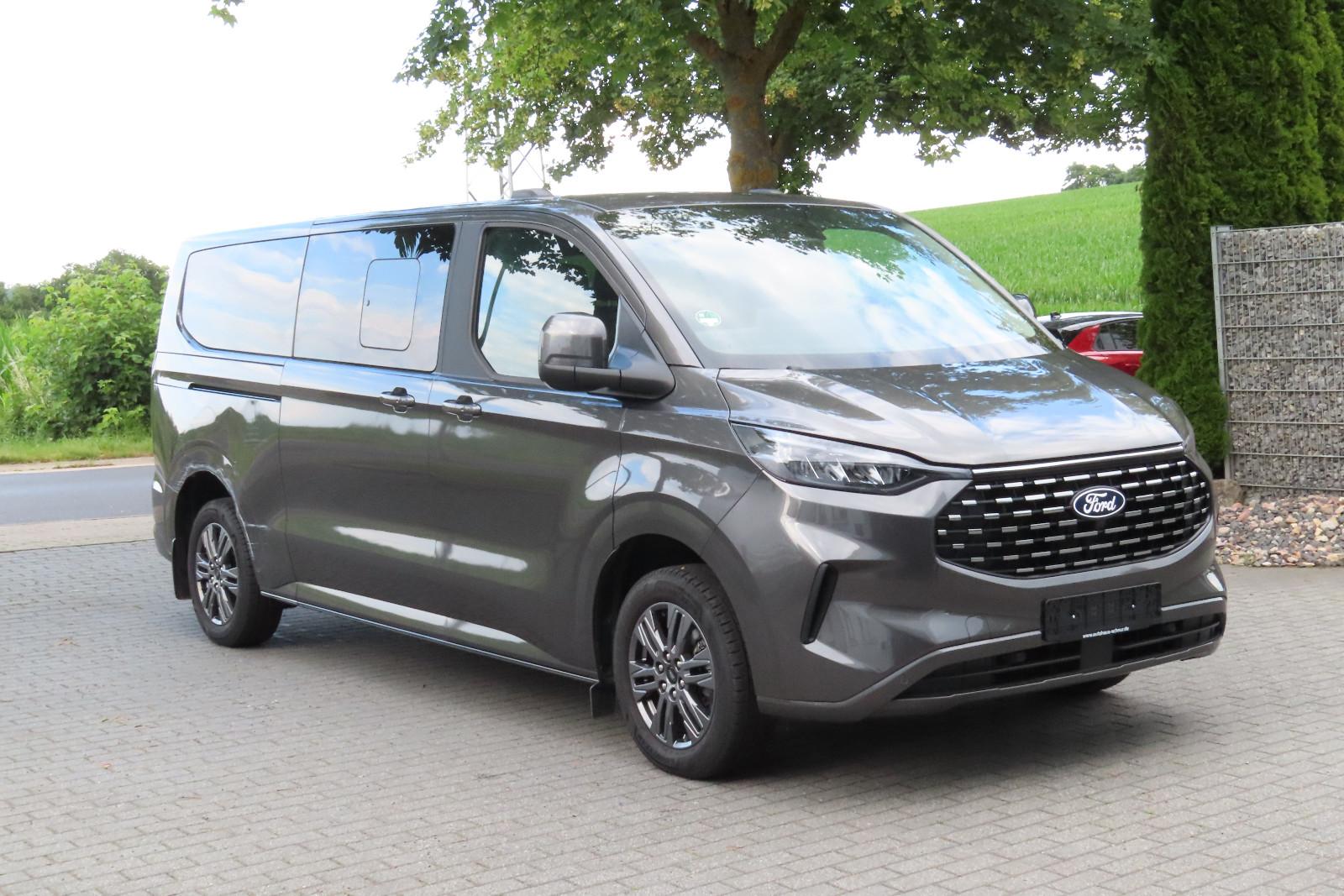 Ford Tourneo Custom  L2 Titanium