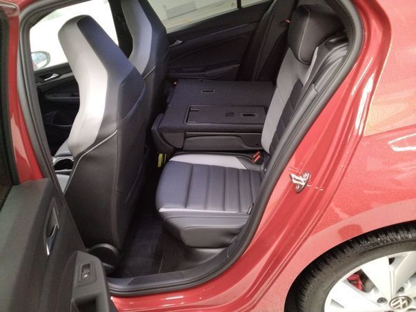 Volkswagen Golf - Bild 7