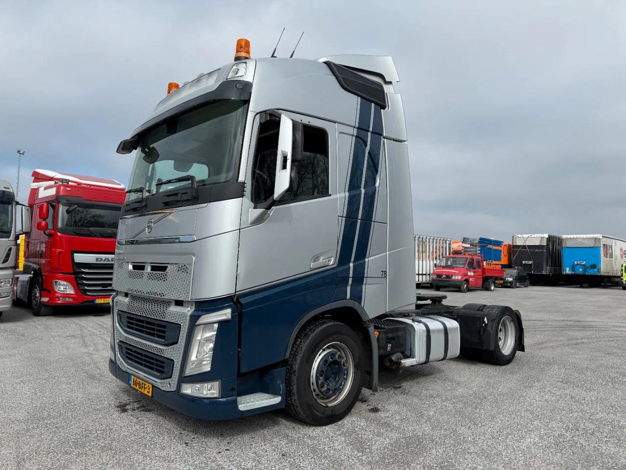Volvo FH 420 Globe, Mega