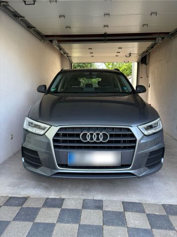 AUDI Audi Q3 2.0 TDI / Automatik / wenig km / S...