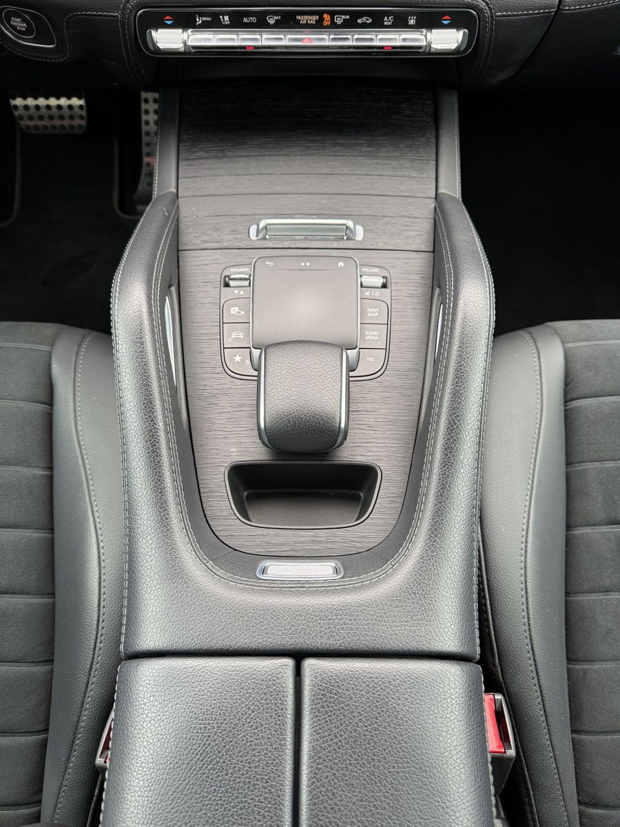 Fahrzeugabbildung Mercedes-Benz GLE 350de 4M AMG-Line NAV+LED+WIDE+AHK+360°+21ZO