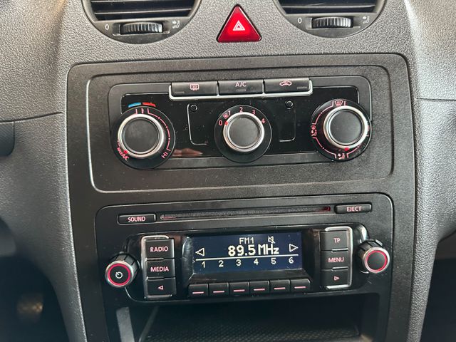 MYAUTOCENTER – Gebraucht- und Jahreswagen mit Werkstattservice in Pfaffenhofen Volkswagen Caddy Maxi *2-HAND*7-SITZER*KLIMA*TEMPO*