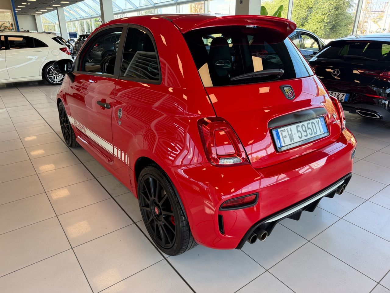 Abarth 595 1.4 Turbo T-Jet 180 CV Competizione 7 imagem 2