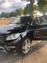 Mercedes-Benz ML 350 BlueTEC 4MATIC - - Mercedes-Benz ML 350 in Duisburg