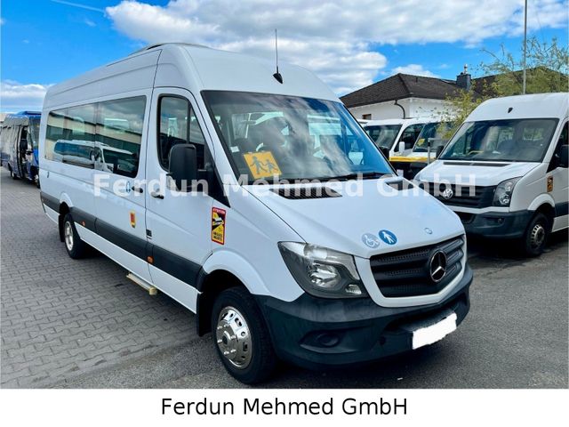 Mercedes-Benz Sprinter 516 mit Lift