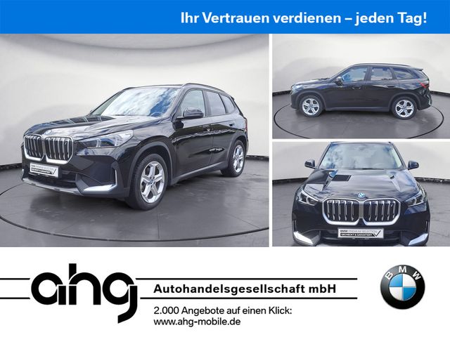 BMW iX1 xDrive30 Adaptives Fahrwerk Komfortzugang