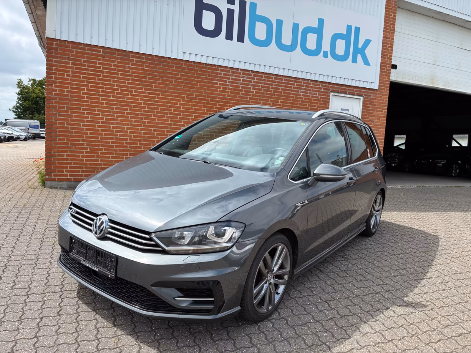 Volkswagen Golf Sportsvan VII 2,0 TDI DSG R-LINE XENON ACC