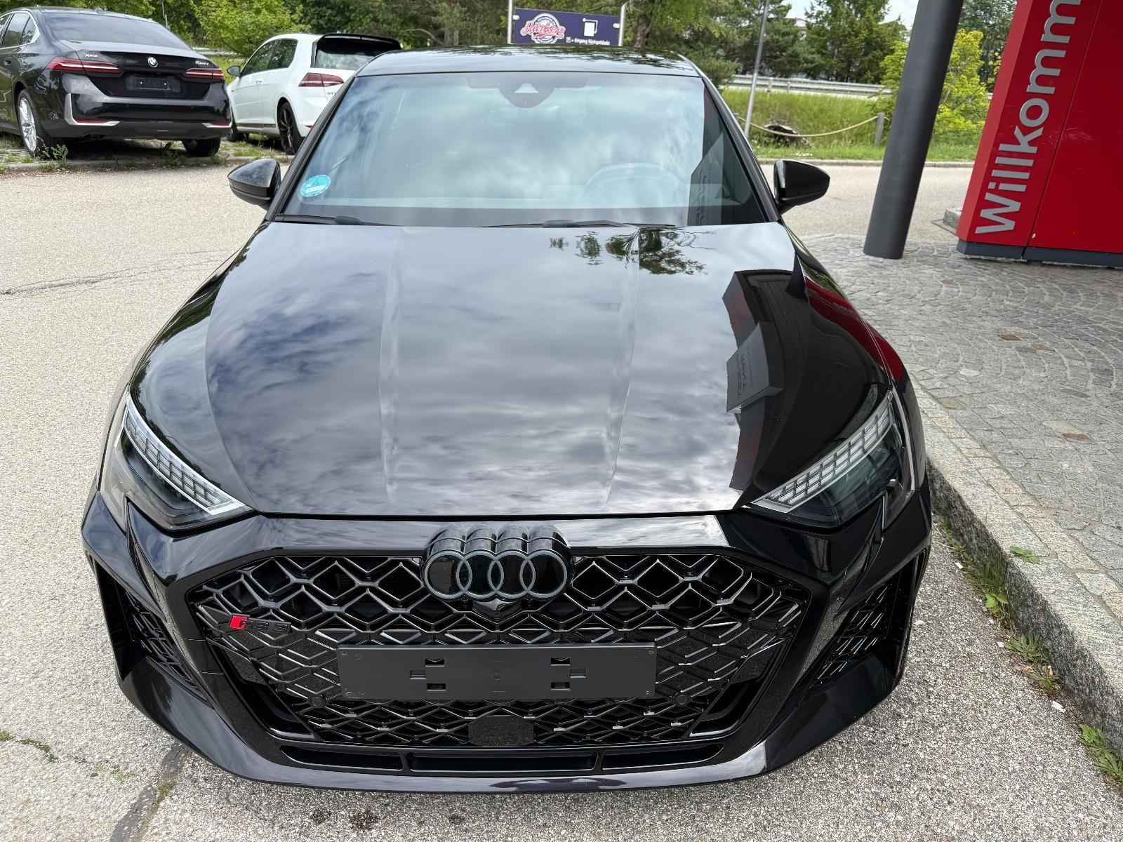 Audi RS 3 Limousine/Individual/Schalensitz/Pano/Sport – 5