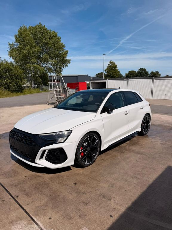 Image of Audi RS3