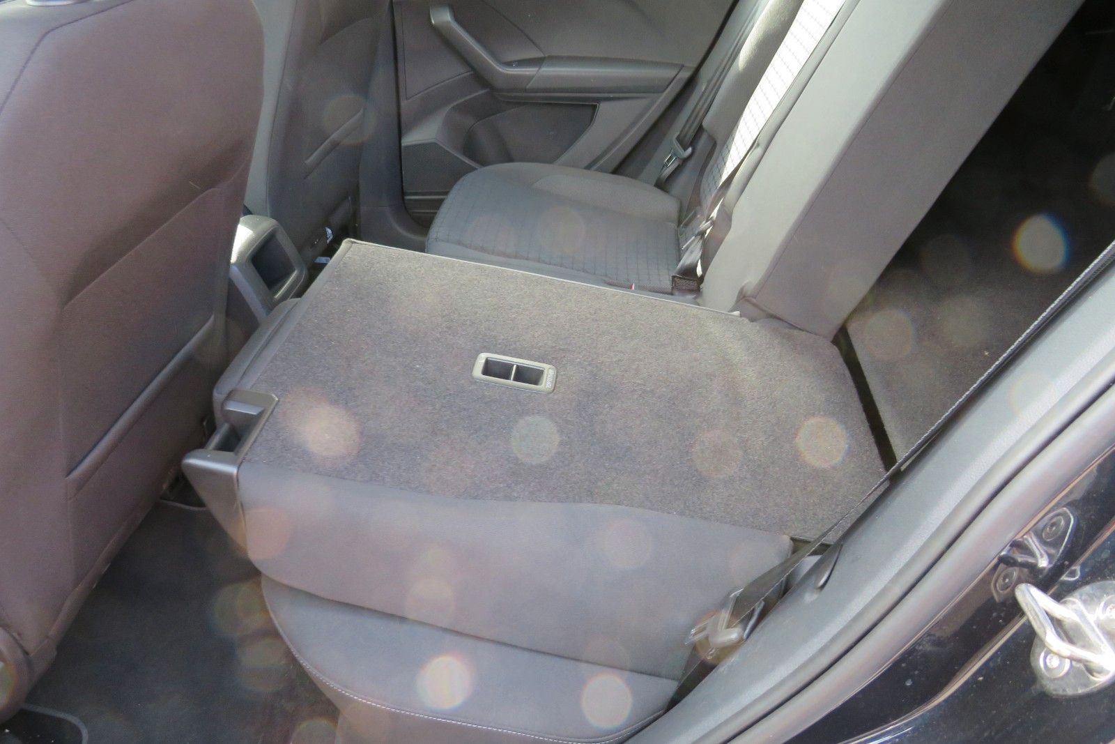 Fahrzeugabbildung Volkswagen T-Cross Life LED SPORT-PAKET SITZH. NAVI APP