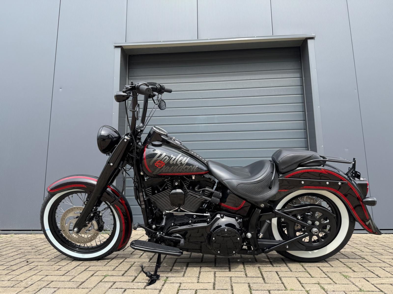 Harley-Davidson WINTERPREIS Chicanobike Heritage 103 ABS Custom
