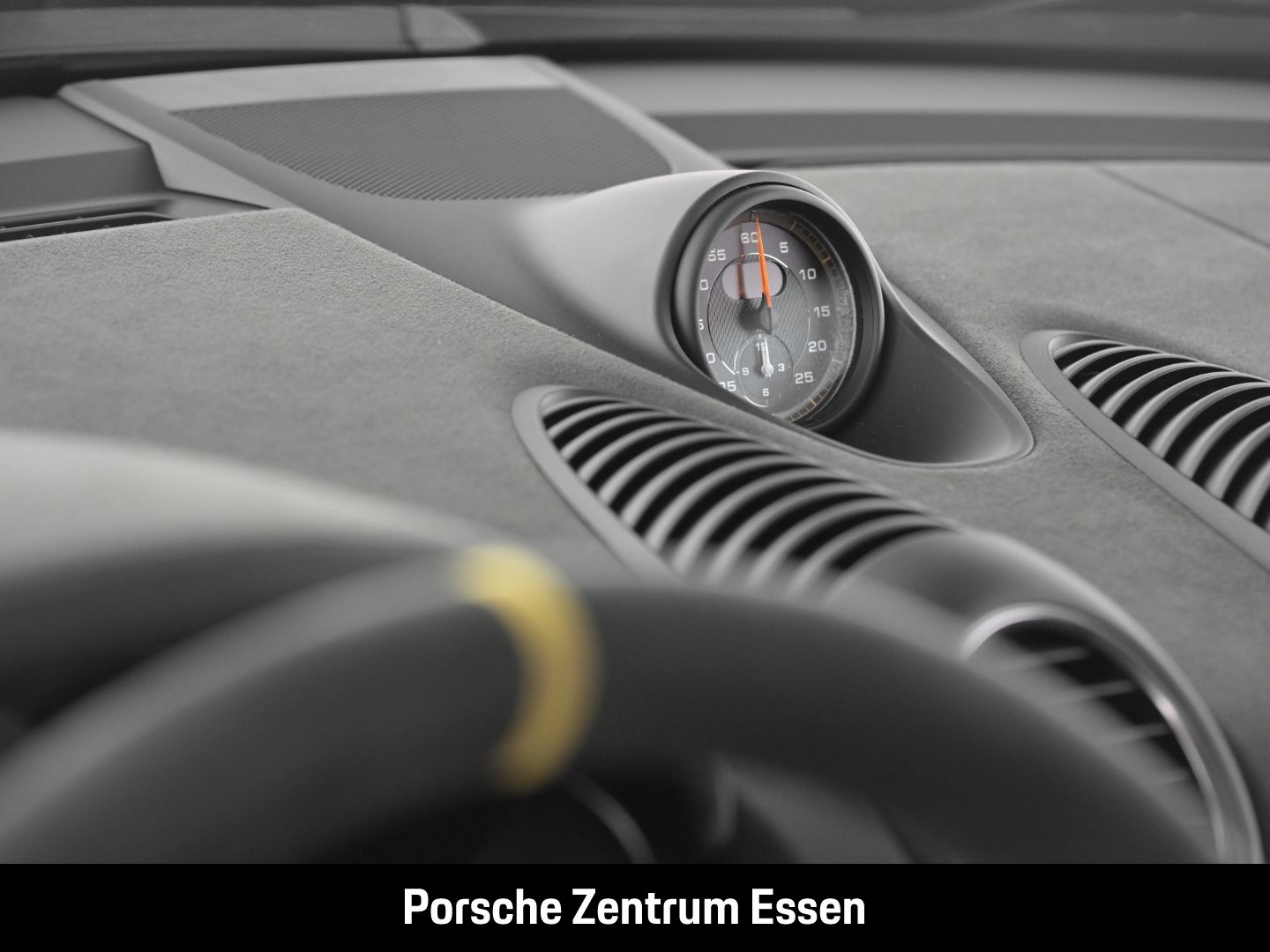 Porsche 718 Spyder RS / Weissach-Paket Liftsystem Chrono foto 23