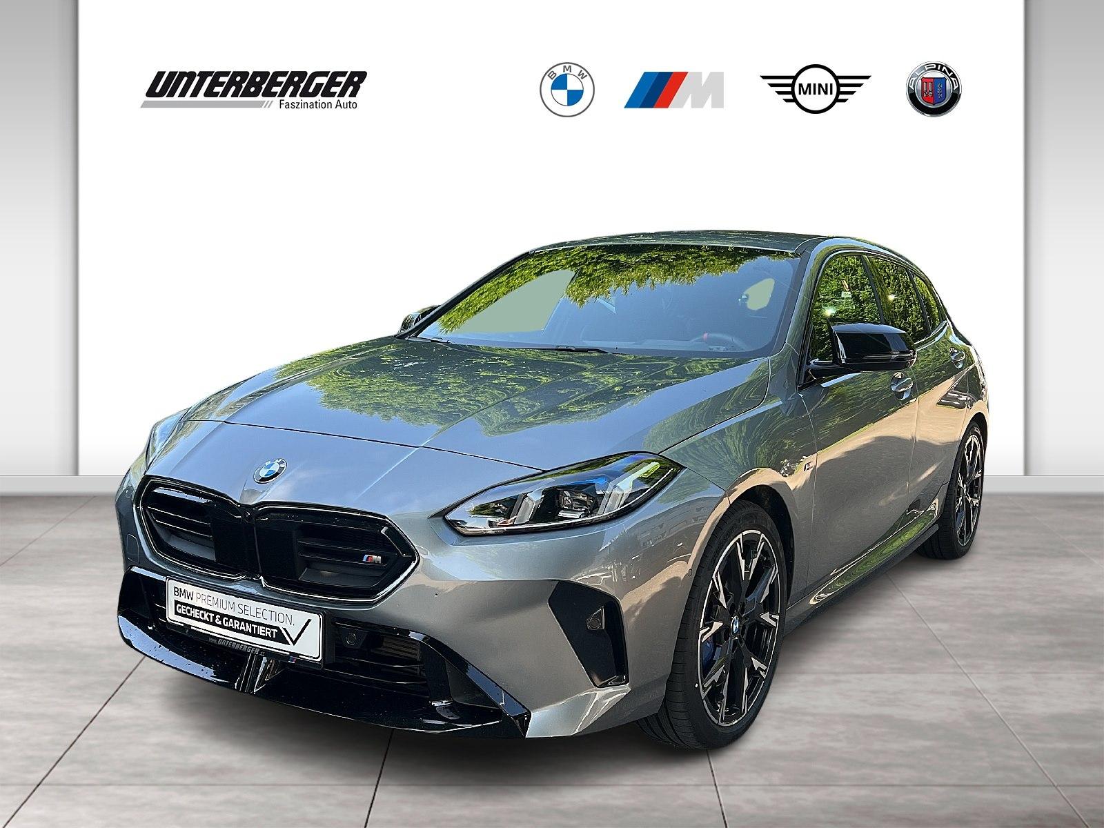 BMW M135 xDrive Hatch Sportpaket Head-Up HK HiFi