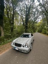 Mercedes-Benz Mercedes e270cdi w210 - gebrauchte Mercedes-Benz E 270 aus dem Jahr 2001