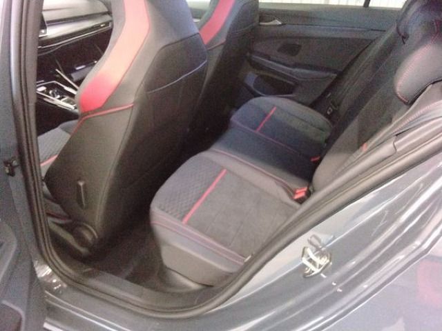 Volkswagen Golf - Bild 6